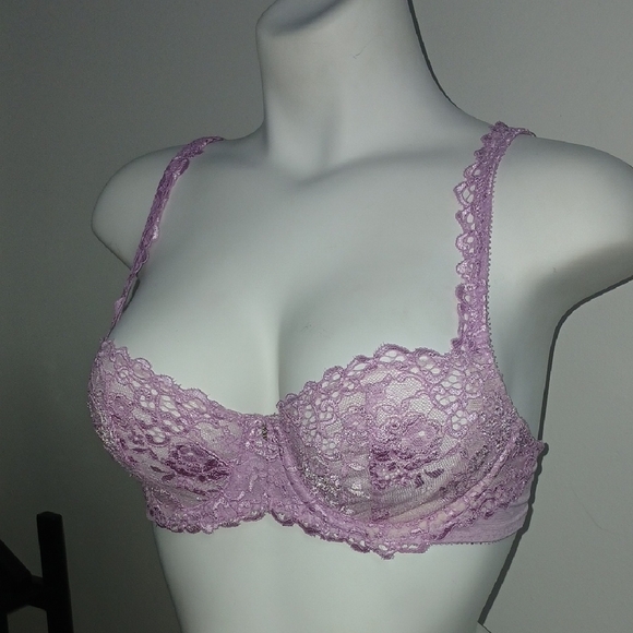Victoria's Secret Lace Unlined Demi Bra in Lavender Feminine Sexy Girly - Picture 4 of 16